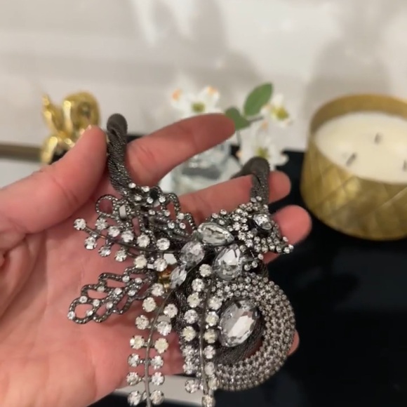 Cache statement necklace - Picture 9 of 15